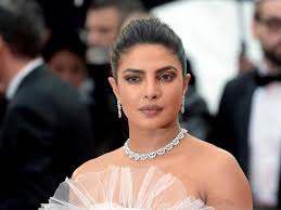 The winner of the miss world 2000 pageant, chopra is one of india's h. Priyanka Chopra Jonas On People In Hollywood Mispronouncing Her Name If You Can Say Oprah You Can Say Chopra Pinkvilla