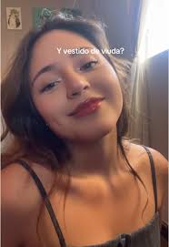 Michael Morales y su sorpresiva vestimenta de viuda