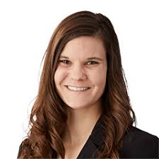 Amanda Paradis's Instagram, Twitter & Facebook