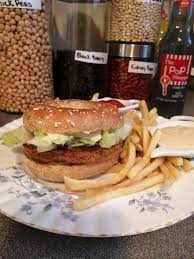 เบบี้แมคแบบวีแกน 🍔🍟 : rMediocreVeganFoodPorn