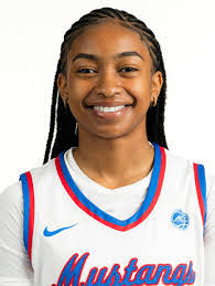 Madeline Potts's Instagram, Twitter & Facebook