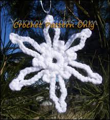 This beautiful pattern is perfect for the holiday season. Free Crochet Snowflakes Patterns Crochet And Knitting Patterns