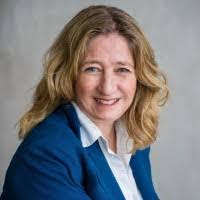 Stacy Villalobos's Instagram, Twitter & Facebook