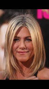 Pin By Carrie Mccracken On Hair Styles Jennifer Aniston Hair Straight Blonde Hair Short Hairstyles For Thick Hair