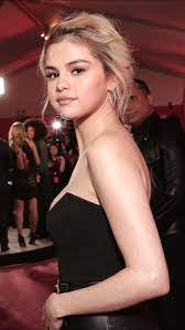 Le 20 juin 2021 à 15:51:51 : 38 Best Selena Gomez Blonde Hair Ideas In 2021 Selena Gomez Selena Selena Gomez Blonde Hair