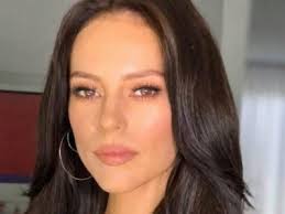 We did not find results for: A Dona Do Pedaco Paolla Oliveira Muda Visual Para Fazer Uma Digital Influencer Radio Santiago