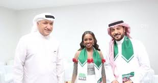 حفلات اليوم الوطني السعودي الـ89 وداليا مبارك و ماجد المهندس يتألقون شاهد الصور Lab Coat Fashion Coat