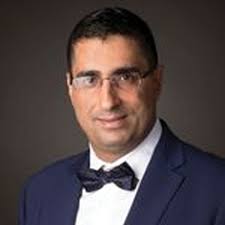 کارگزار بیمه ایرانی امیر ندیمی در مونترال