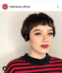 Danielle Holtz (danielle_holtz)