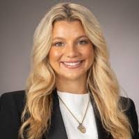 Katelyn Louis's Instagram, Twitter & Facebook