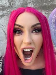 Sad that many people hate nina.. this is my first cosplay 🖤