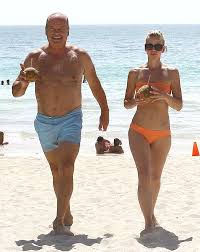 Daily updated videos of hot busty teen, latina, amateur & more. Pda Alert Kelsey Grammer Can T Keep His Hands Off Hot Young Wife Kayte Walsh She S 25 Years Younger