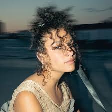 Sofia Camille concert