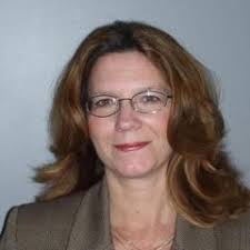 Renee Edwards's Instagram, Twitter & Facebook