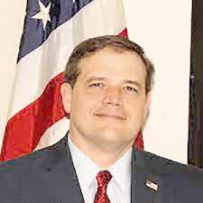 Democrat DuWayne Gregory endorses Republican candidate for DA; latest in  political saga in Democratic party