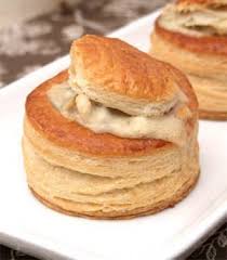 Vuoi preparare antipasti sfiziosi in pochi minuti? Vol Au Vent Alla Crema Di Tartufo Mangiare Bene