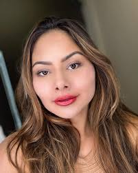 Micro labial com a maravilhosa @jessicadamada.beauty 💋 Perfeitaaa!!!! Amei  😍😍😍