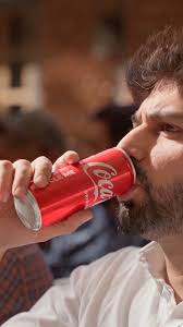 Couldn’t get match tickets? We had a special surprise for these lucky fans  at the @tapmad.entertainment screening in Karachi! , #YaqeenKiJeetHai  #CocaCola #ChampionsTrophy #RealMagic