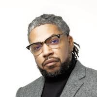 1000+ perfiles de «Mathis»