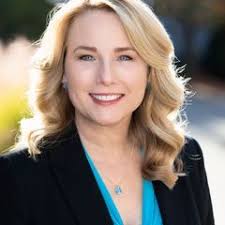 Denise Mcjunkin's Instagram, Twitter & Facebook