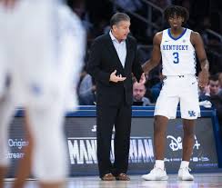 The kentucky player's mother says her son grew up in his one basketball season in lexington. Tyrese Maxey On Instagram Max Levels Champagnepapi