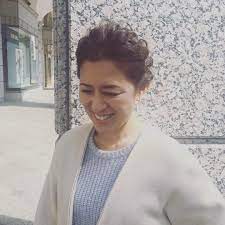 ただいま 大草のメイクが完了 札幌のみなさーん お待ちしております 14時から 大丸 札幌店 6階 グリーンパティオ 座席に限りがございますのでお早めにお越しくださいませ 大森 ギリギリになっても立ち見できますよ アンミカさんのファッションにも注目