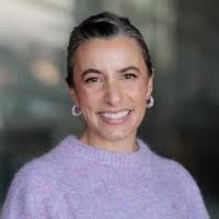 Mandy Burden's Instagram, Twitter & Facebook