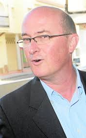 El exalcalde Escudero va al banquillo por negarse a dar información a la  oposición