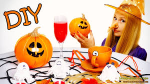 Diy Halloween Decorations Includes Jump Scare How To Make Ghosts Pumpkins Spi Diy Halloween Projects Diy Halloween Decorations Easy Halloween Decorations