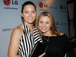 Jessica Biel And Beverly Mitchell 7th Heaven Stars Reunite People Com Jessica biel decided to chide attendees of the famous music festival on thursday, when she. people com
