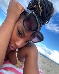 The real bumb now , the naked truth . 🫵🫠