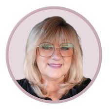 Nicole Hines, Love Las Vegas Realty