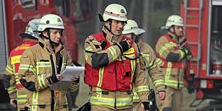 Die feuerwehr hat den vermissten entdeckt. Berliner Feuerwehr Berliner Feuerwehr