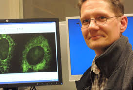 Forskningen skulle bli säkrare utan djurförsök”