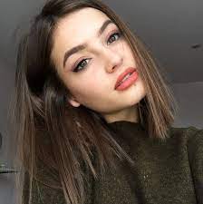 Epingle Par Vane Lm Sur Beauty Queen Cheveux Coupe De Cheveux Style De Cheveux