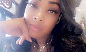 Alicia Kendrick's Instagram, Twitter & Facebook