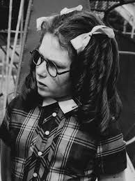 Jeanie Russell's Instagram, Twitter & Facebook