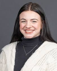 Tracey Snell's Instagram, Twitter & Facebook