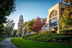 Stay Healthy In Retirement And Never Have To Worry About Your Fitness Because In Southercalifornia You Can Take Advantage Of Laguna Wood With Images Laguna Woods Village