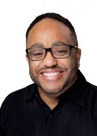 Larry Armstead's Instagram, Twitter & Facebook