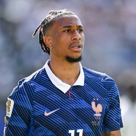  BREAKING: REAL MADRID RA THÔNG BÁO CHÍNH THỨC VỀ MICHAEL OLISE "Real  Madrid C.F. thông báo rằng, liên quan đến những thông tin được đăng tải  trên nhiều cơ quan truyền