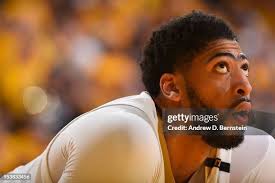 Robin Schreiber Golden State Warriors Dance Cam Mom dances during... News  Photo