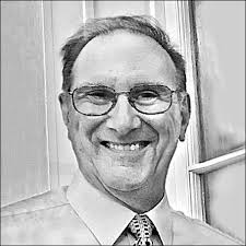 Robert Hebb's Instagram, Twitter & Facebook