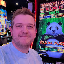 Max Barth (@maxcbarth) • Instagram photos and videos