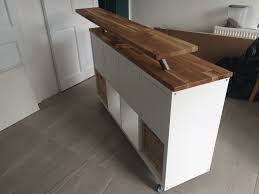 I used to live in a very new and stylish apartment that had a massive kitchen. Ikea Hack Kitchen Island Breakfast Bar Kallax On Heavy Duty Casters With Offcuts Of Hammar Solid Wood Kucheninsel Ikea Theke Selber Bauen Kuchentheke Ikea