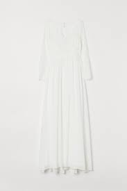 Robe De Mariee H M Robe De Mariee En Dentelle Manches Longues Weddingdress Theweddingexplorer Robe De Mariee Dentelle Robe De Mariee Mariage Robe Dentelle