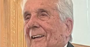 Howard Hoggan Putnam