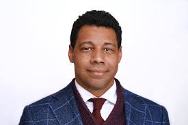 Been a while since I posted...and I do apologize to everyone! 🤦🏾‍♂️ But a  brief moment to explain, @madelf_86 she's the reason, my fiancé my Love.  Preparing for marriage, for a new