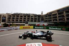A monacói pilóta mellől a hétszeres világbajnok lewis hamilton startol majd bakuban. 2019 Forma 1 Monacoi Nagydij Idomero Edzes