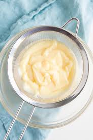 This Easy Pastry Cream Creme Patissiere Recipe Is Simple And Delicious A Rich And Creamy Vanilla Custard You Can Use In A Va Creme Patissiere Pastry Recipes